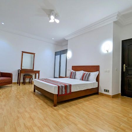 Les Ombrelles Appart'Hotel Cotonou Buitenkant foto