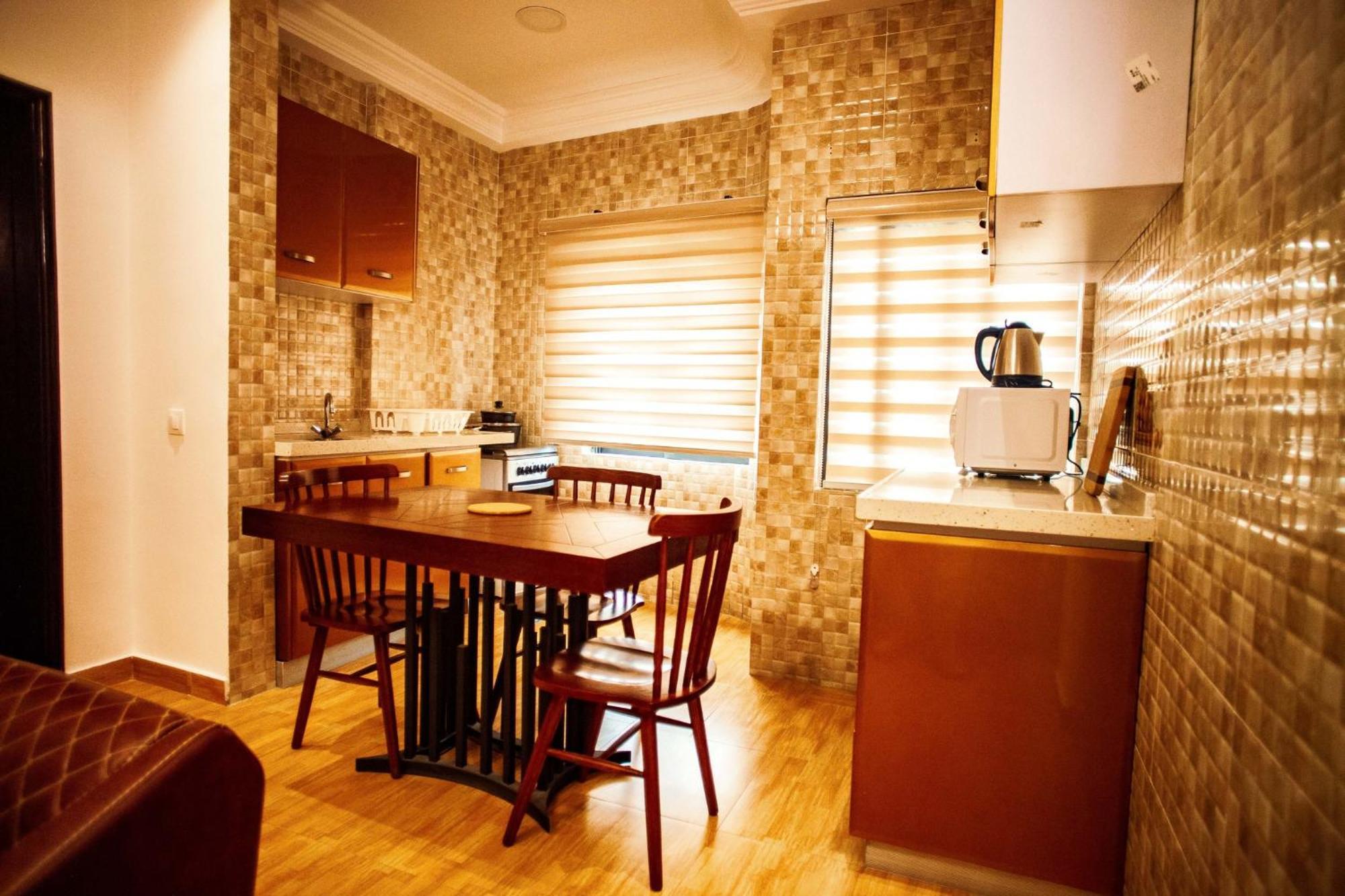Les Ombrelles Appart'Hotel Cotonou Buitenkant foto
